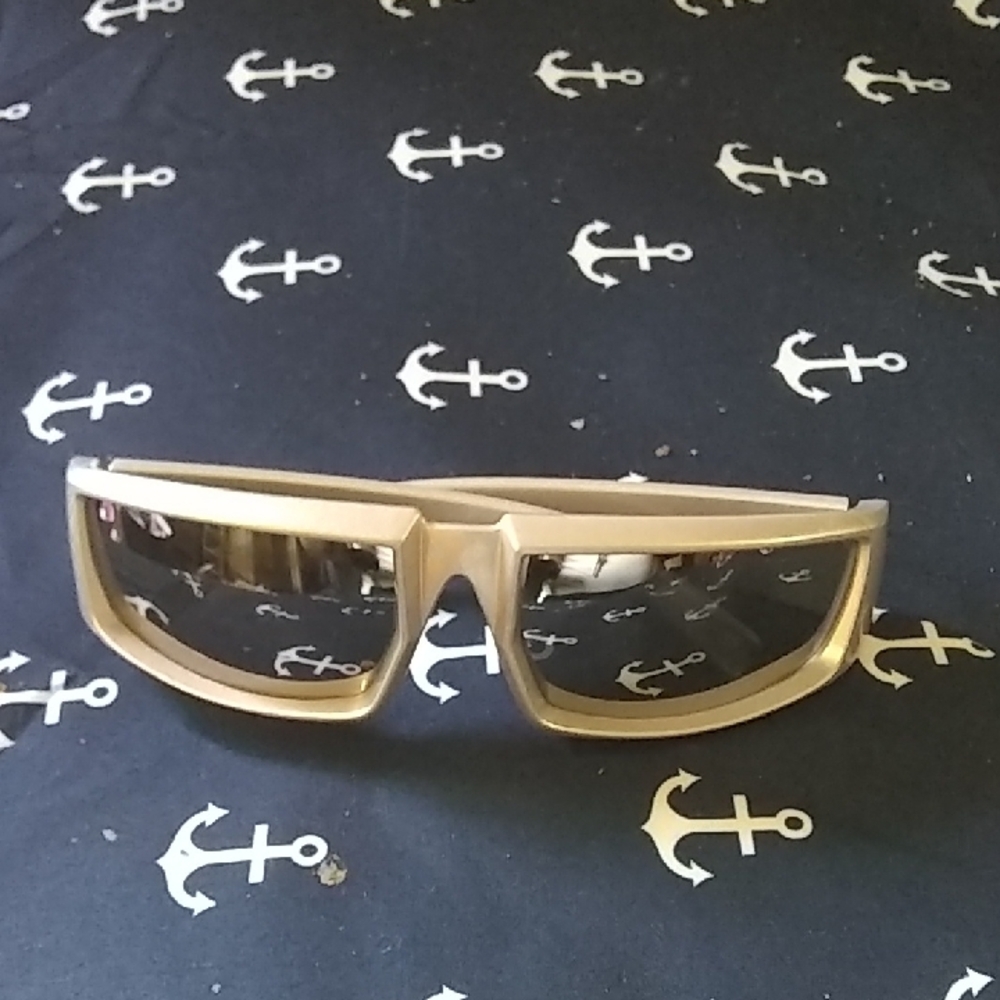 Stylish Chrome !!!Sunglasses